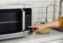 یخ زدایی در ماکروفر سامسونگ (آموزش کامل+ فیلم)